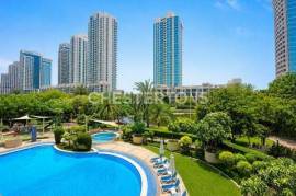 Spacious Light | Pool & Lake View | Prime Loc