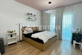 UPGRADED STUDIO | LAKE VIEW | FURNISHED APT