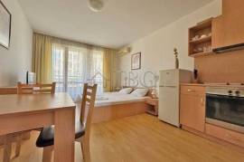 Bright Studio with Pool View | Panorama Bay 1, Sveti Vlas