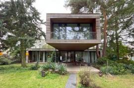 254 | 2 Storey Designer House in Pankow Featured
