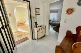listing listing