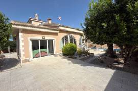 listing listing