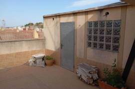 listing listing