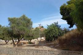 listing listing