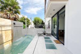 listing listing