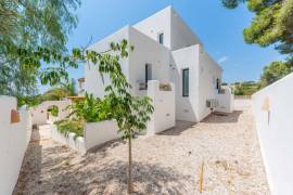 listing listing