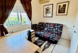 listing listing