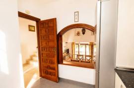 listing listing