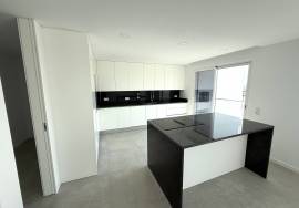 Spacious 3-Bedroom Villa Located in Mexilhoeira Grande Spacious 3-Bedroom Villa Located in Mexilhoeira Grande