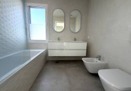 Spacious 3-Bedroom Villa Located in Mexilhoeira Grande Spacious 3-Bedroom Villa Located in Mexilhoeira Grande