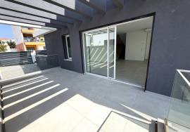 Spacious 3-Bedroom Villa Located in Mexilhoeira Grande Spacious 3-Bedroom Villa Located in Mexilhoeira Grande