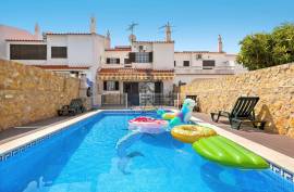Villa with swimming pool, quiet area near the beach in Altura - Castro Marim Villa with swimming pool, quiet area near the beach in Altura - Castro Marim