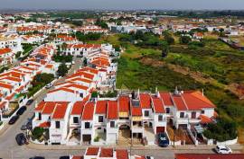 Villa with swimming pool, quiet area near the beach in Altura - Castro Marim Villa with swimming pool, quiet area near the beach in Altura - Castro Marim