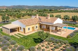 Plot with Ruin and Approved Project | Bemparece, Lagoa