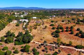 Plot with Ruin and Approved Project | Bemparece, Lagoa