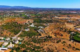 Plot with Ruin and Approved Project | Bemparece, Lagoa
