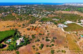 Plot with Ruin and Approved Project | Bemparece, Lagoa