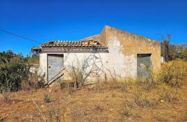 Plot with Ruin and Approved Project | Bemparece, Lagoa