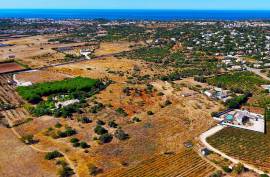 Plot with Ruin and Approved Project | Bemparece, Lagoa