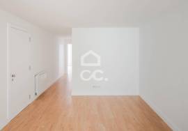 Fantastic new 2 bedroom apartment in the city center. Fantastic new 2 bedroom apartment in the city center.