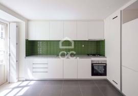 Fantastic new 2 bedroom apartment in the city center. Fantastic new 2 bedroom apartment in the city center.