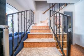 listing listing