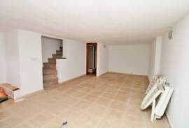 listing listing