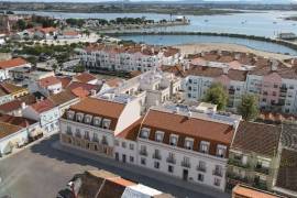 T3 in Montijo – Large volumes, terrace and energy performance T3 in Montijo – Large volumes, terrace and energy performance