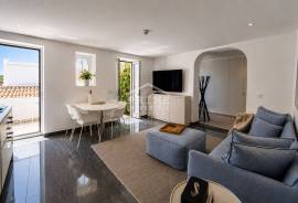 Exceptional Madeiran Quinta with Panoramic Funchal Bay Views Exceptional Madeiran Quinta with Panoramic Funchal Bay Views