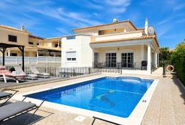 Albufeira, 4 +1 Bedroom Villa with Pool in São Rafael Albufeira, 4 +1 Bedroom Villa with Pool in São Rafael