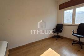 T2 in Reboleira — 2 minutes from the Train/Metro Station