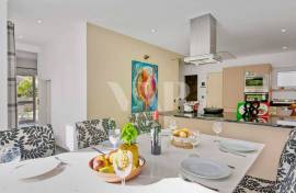 3 Bedroom Villa with Pool for Annual Rental in Vilamoura