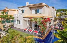 3 Bedroom Villa with Pool for Annual Rental in Vilamoura