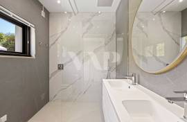 Renovated Multifamily Villa with Pool and Panoramic Views near Vale Judeu, Loulé
