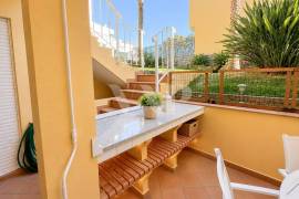 2+2 bedroom villa in Condominium with Pool next to Vilamoura, Quarteira