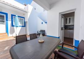 Charming Renovated Algarvian House with Separate Annex and Terraces, Budens Charming Renovated Algarvian House with Separate Annex and Terraces, Budens