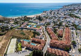 Luxury Apartment in Baía da Luz
