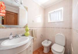 1 bedroom apartment in Lagos with 64m² of floor space