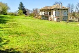 Stunning House With Land Plot for Sale in Nikola Kozlevo Bulgaria