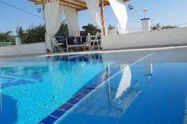 Luxury Villa Split into 6 Apartments For Sale in Istanbul Turkey Luxury Villa Split into 6 Apartments For Sale in Istanbul Turkey