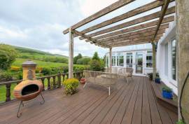 Stunning 4 Bedroom Cottage with Stunning Gardens For Sale Near Edinburgh Scotland Stunning 4 Bedroom Cottage with Stunning Gardens For Sale Near Edinburgh Scotland