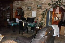 Excellent 4 Bed Property for Sale in Bathurst Eastern Cape South Africa Excellent 4 Bed Property for Sale in Bathurst Eastern Cape South Africa