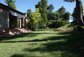 Luxury 3 Bed Villa For Sale in Marugan Segovia Spain