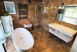 Luxury 4 Bed Villa For Sale In Mediona Spain