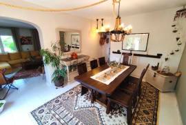 Luxury 4 Bed Villa For Sale In Mediona Spain