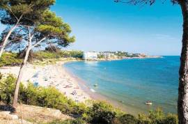 Stunning 4 Bedroom Villa for Sale in Tarragona Spain