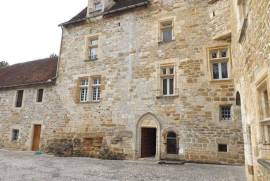 Luxury 6 Bed Chateau For sale in Strenquels Lot France