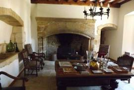 Luxury 6 Bed Chateau For sale in Strenquels Lot France