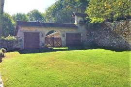 Luxury 6 Bed Chateau For sale in Strenquels Lot France