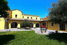 Luxury 8 Bed Villa For Sale in Serdiana Sardinia Italy